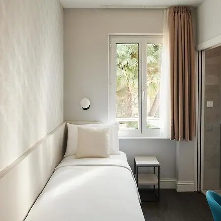 Hotell Vista Lakefront Boutique 3*