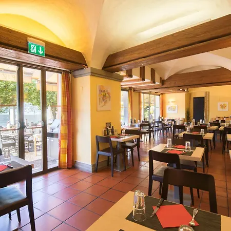Hotell Vista Lakefront Boutique 3*